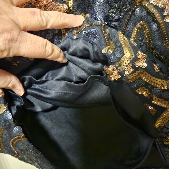 Nicole Miller Sequin Dress - Picture 4 of 7